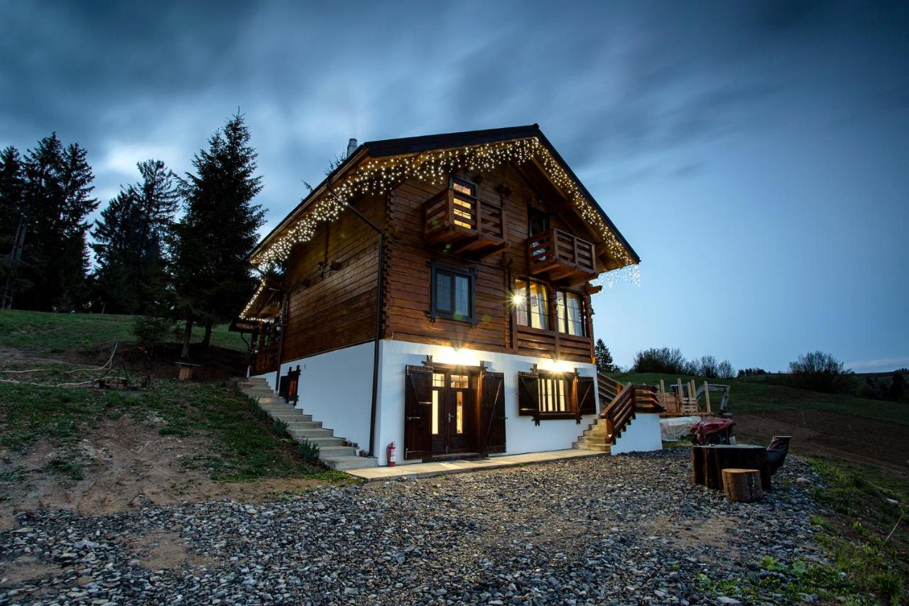 Tulean Cabin Sacel  Экстерьер фото