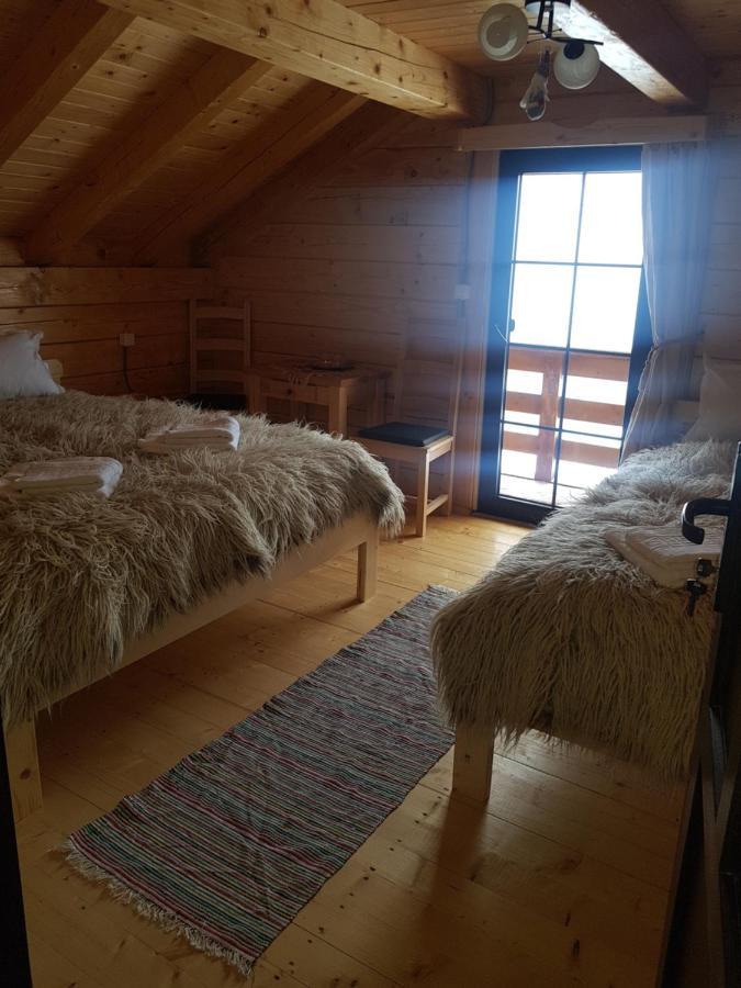 Tulean Cabin Sacel  Экстерьер фото